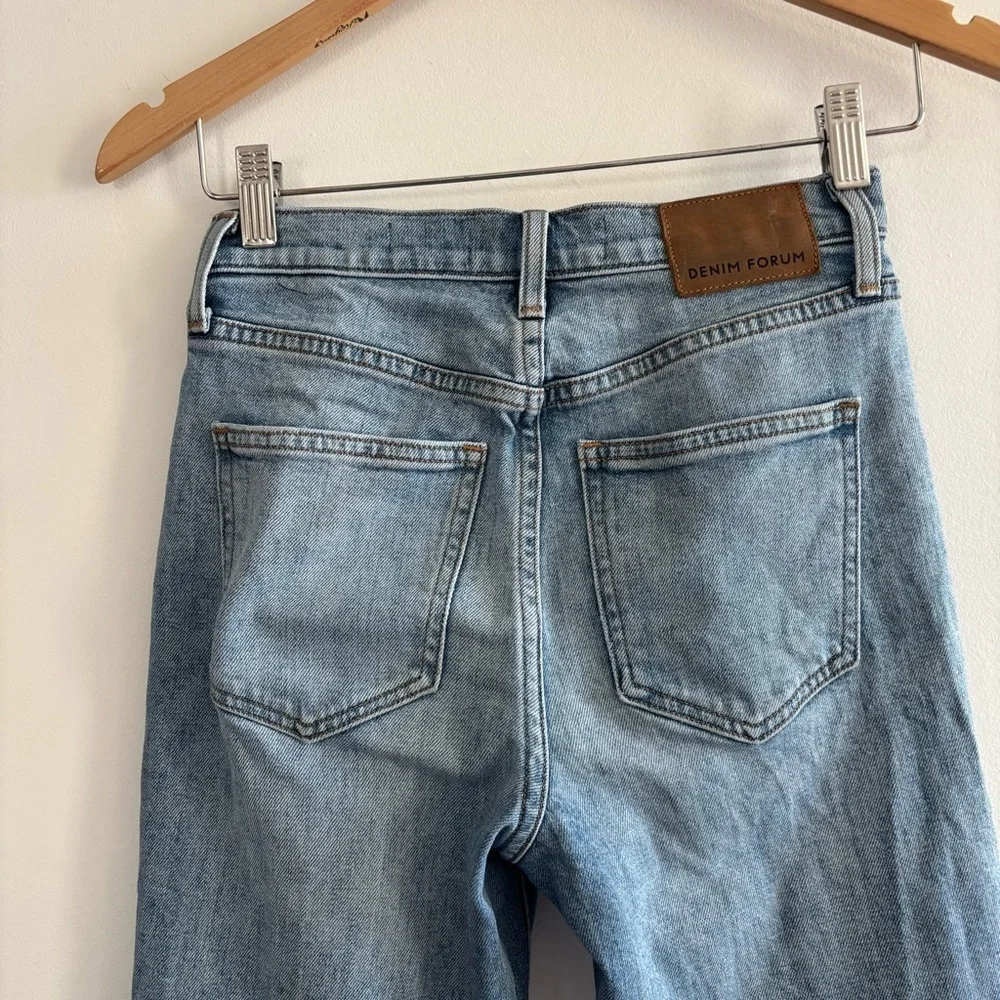 Denim Forum Aritzia The Arlo Hi-Rise Straight Jean Distressed - Picture 8 of 14